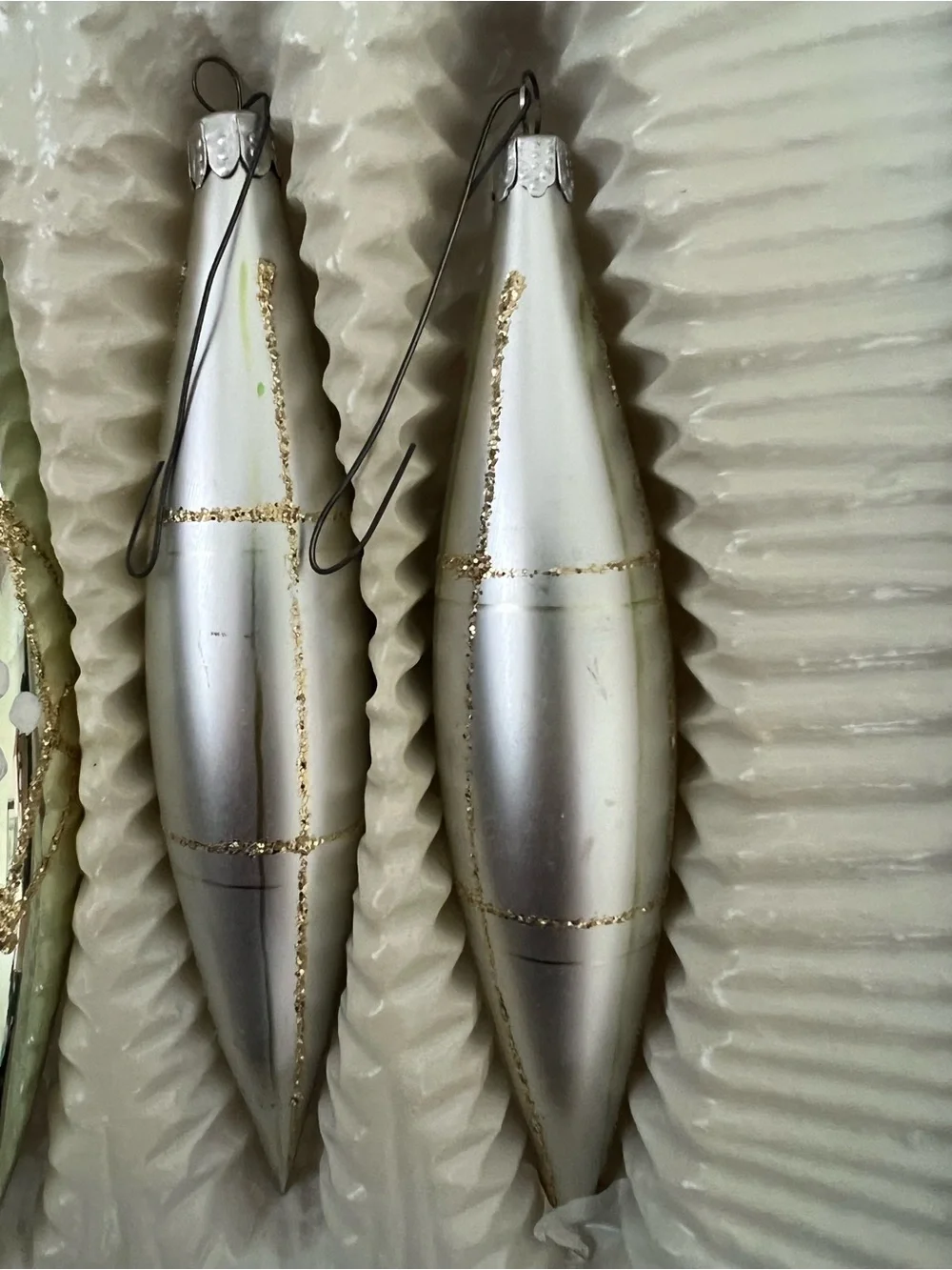 Vintage Commodore Christmas Classics Glass Teardrop Ornaments - set of 4